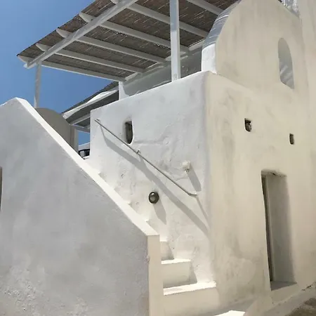 Traditional Cycladic House בית נופש